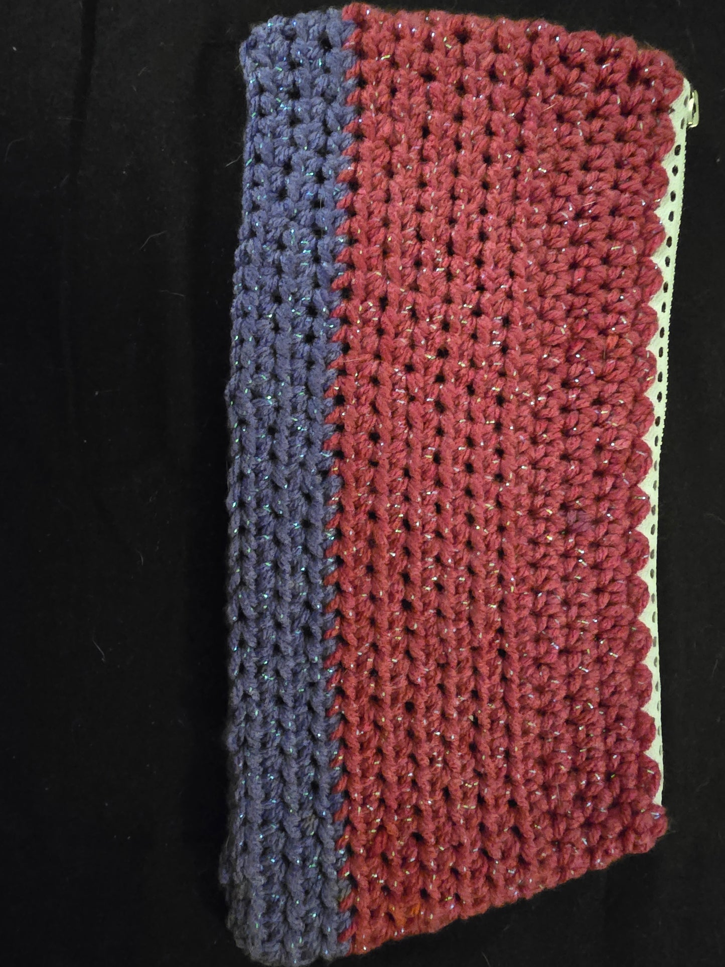 Zipper pouch