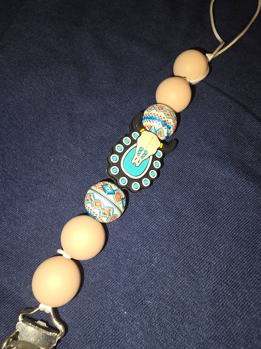 Western pacifier clip