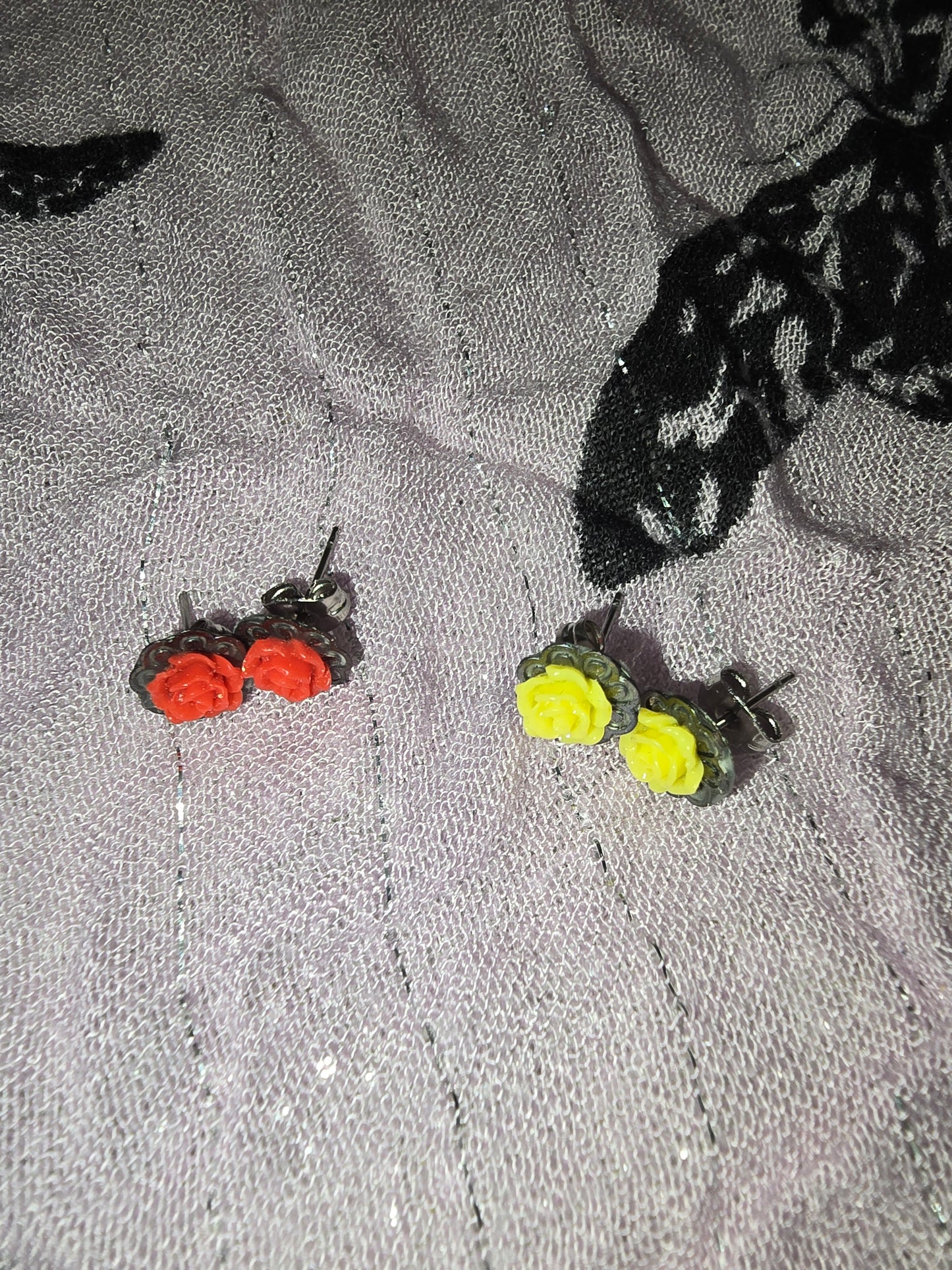 Rose studs