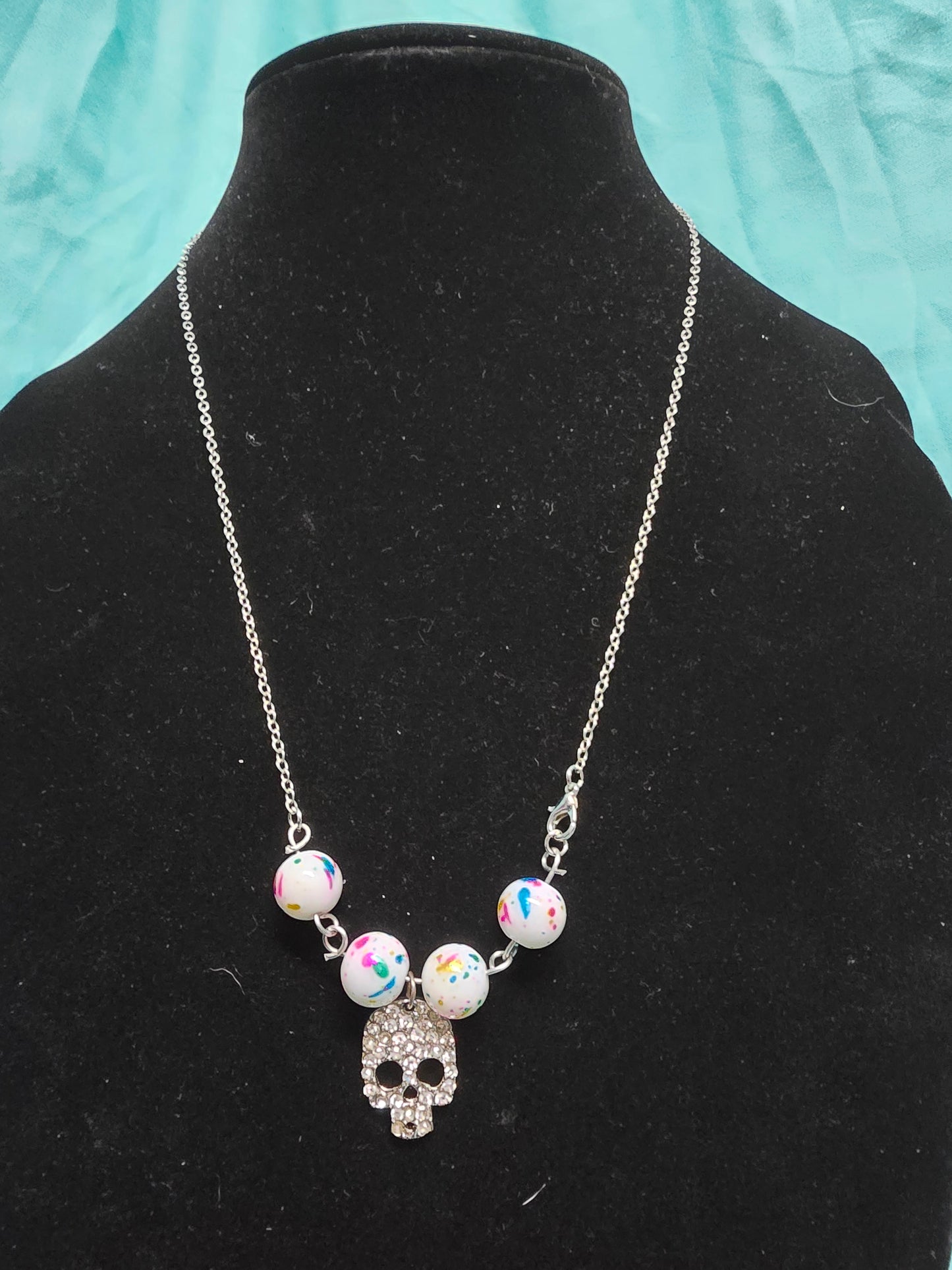 Bubblegum skull