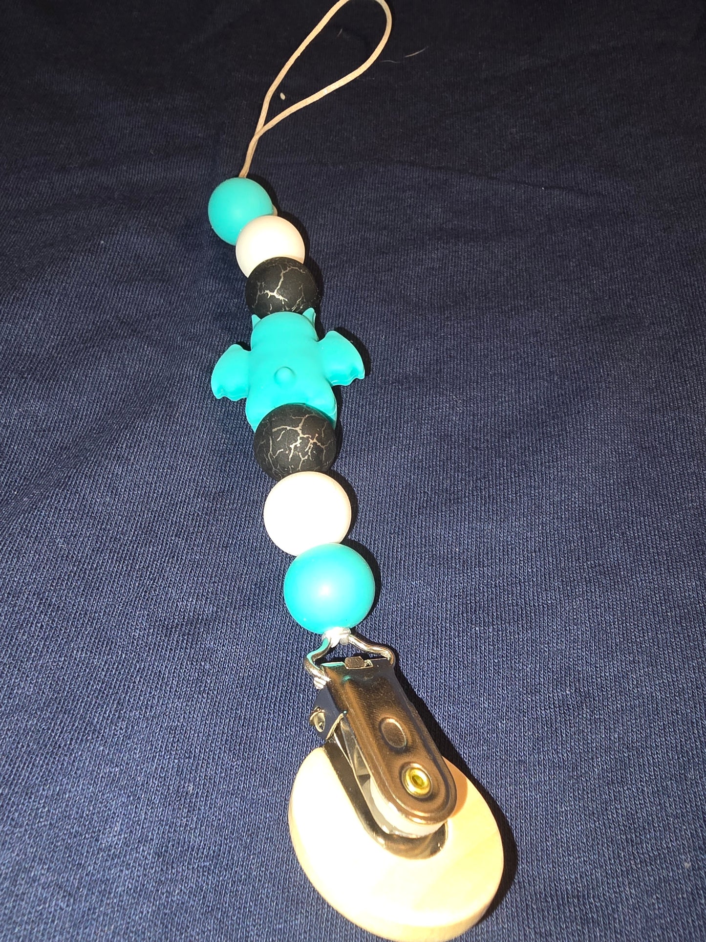 Dragon pacifier clip