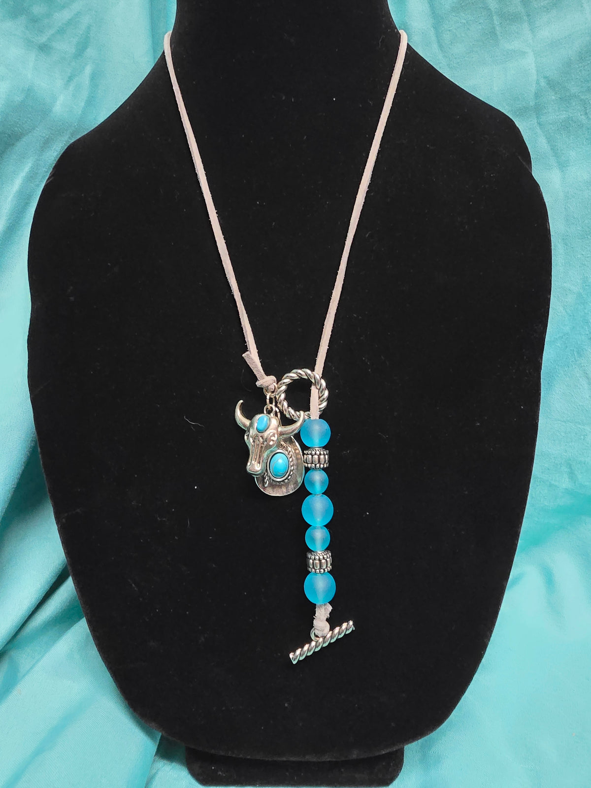 Edgy western necklace