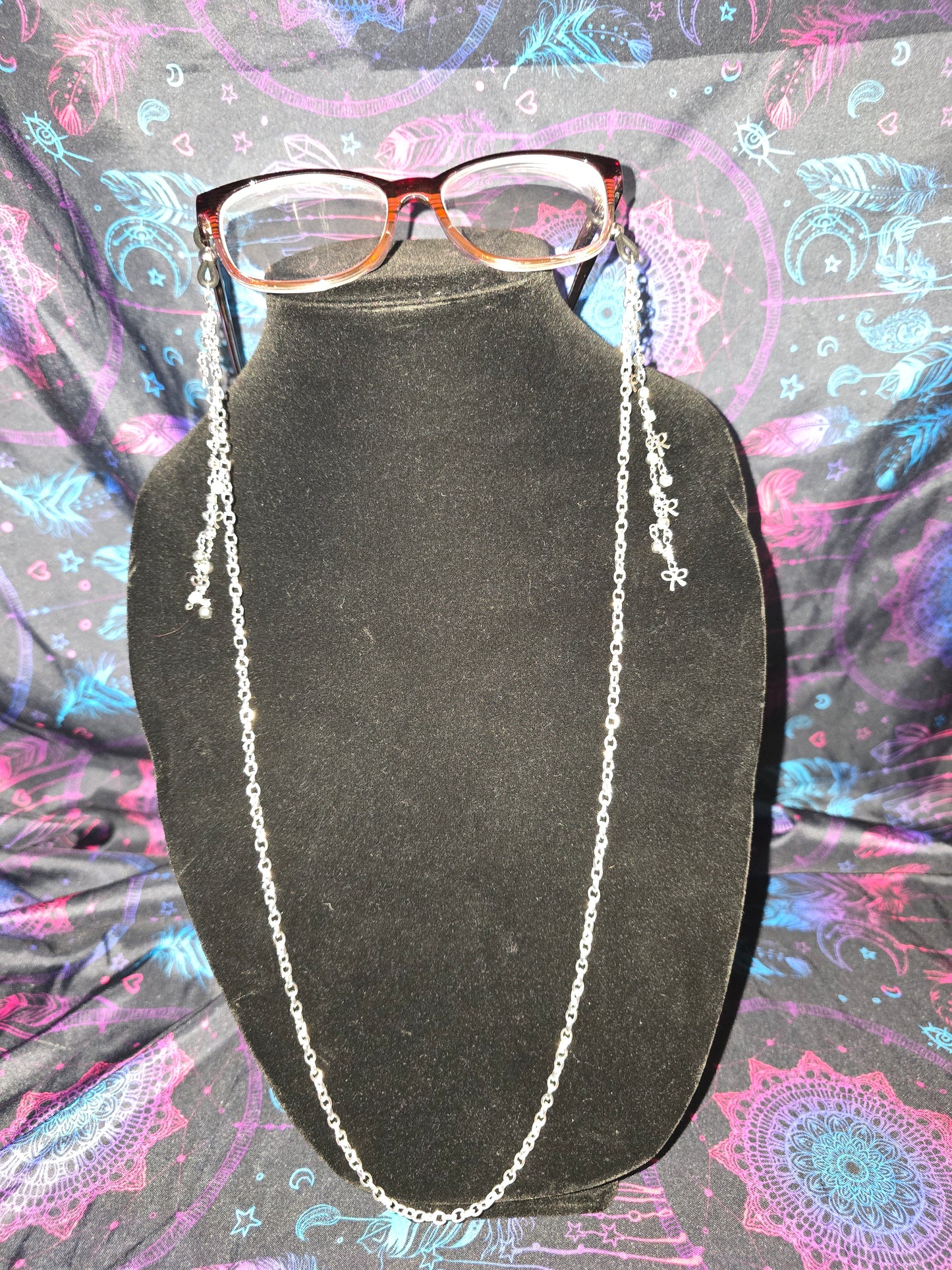 Glasses chains