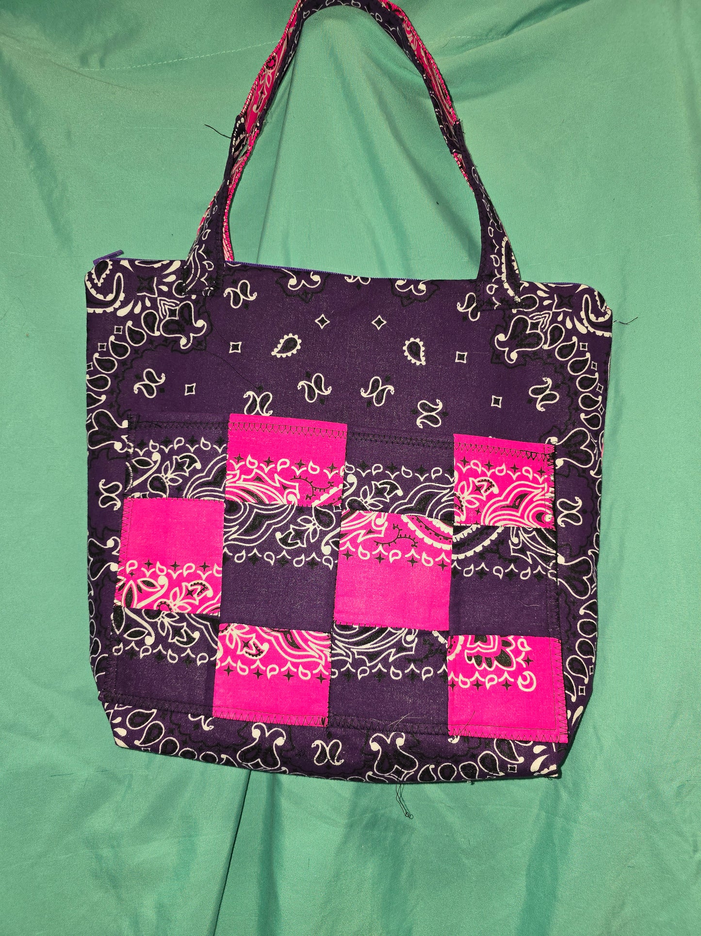 Tote bag