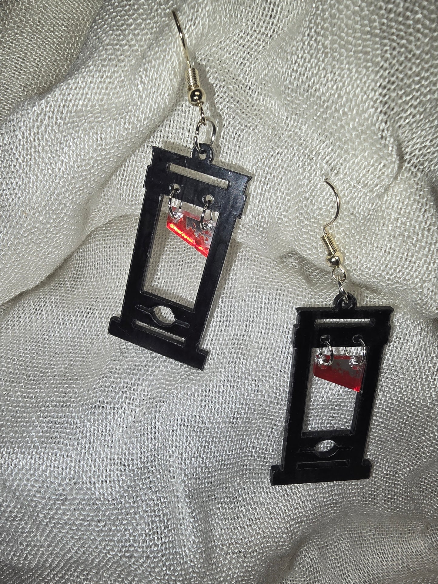 Guillotine earrings