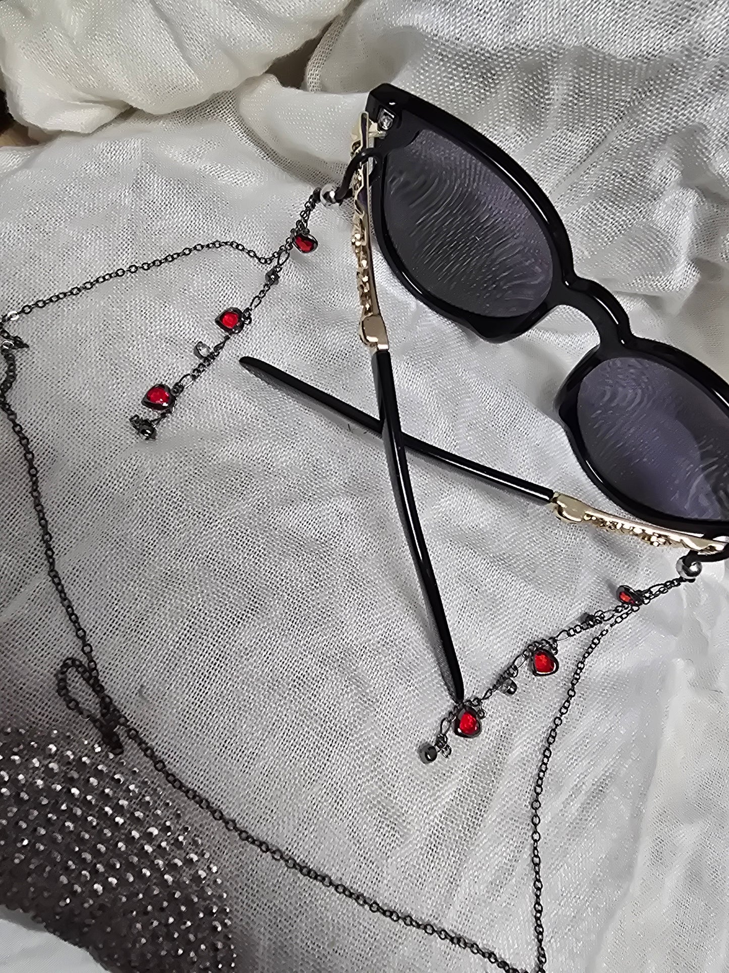 Gothic glasses chains