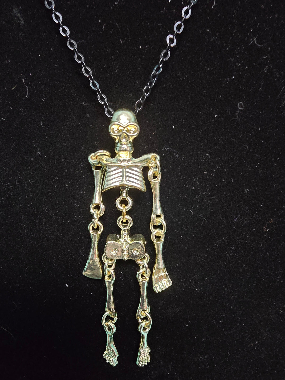 Dancing skeleton