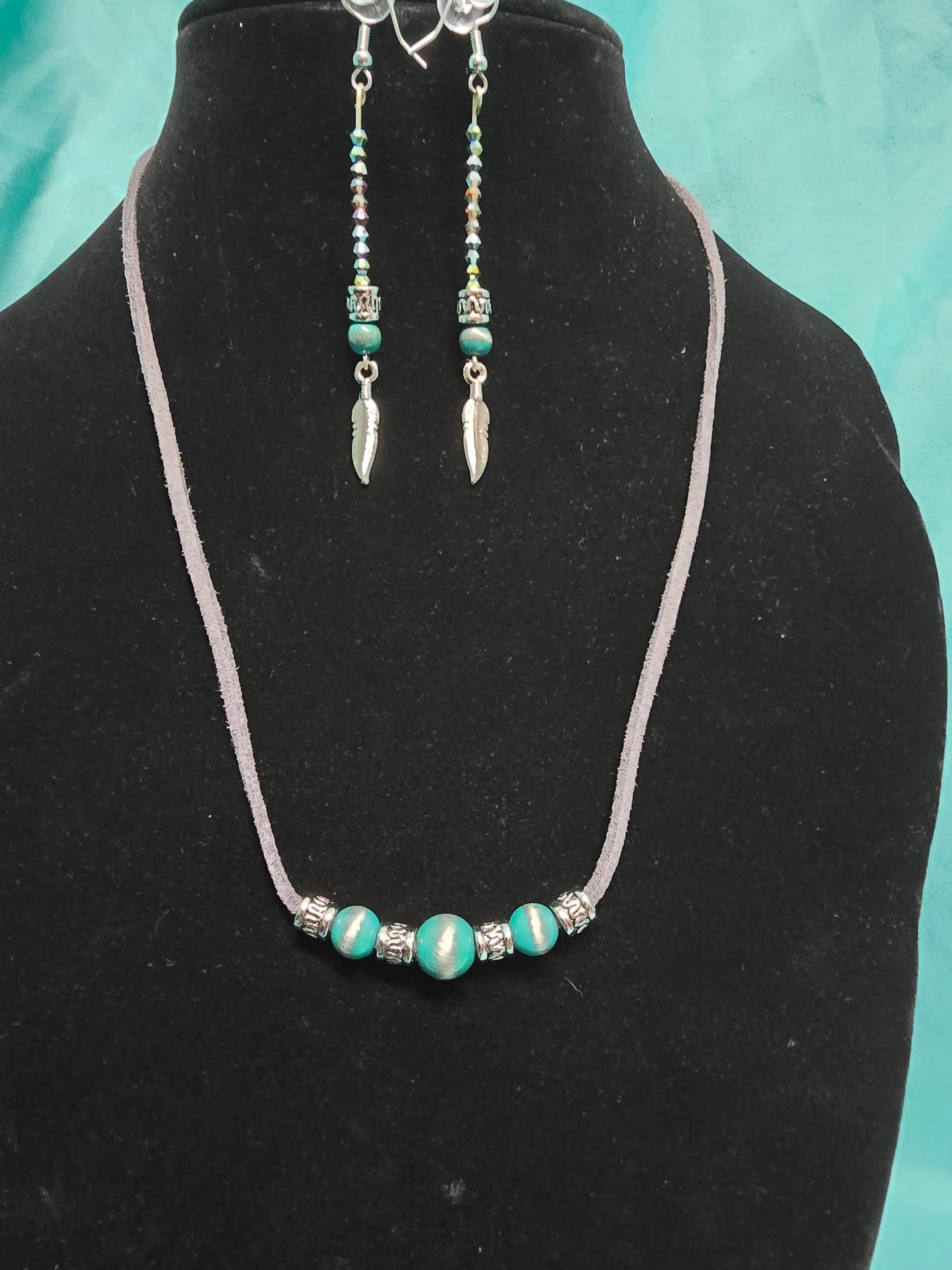 Feather set