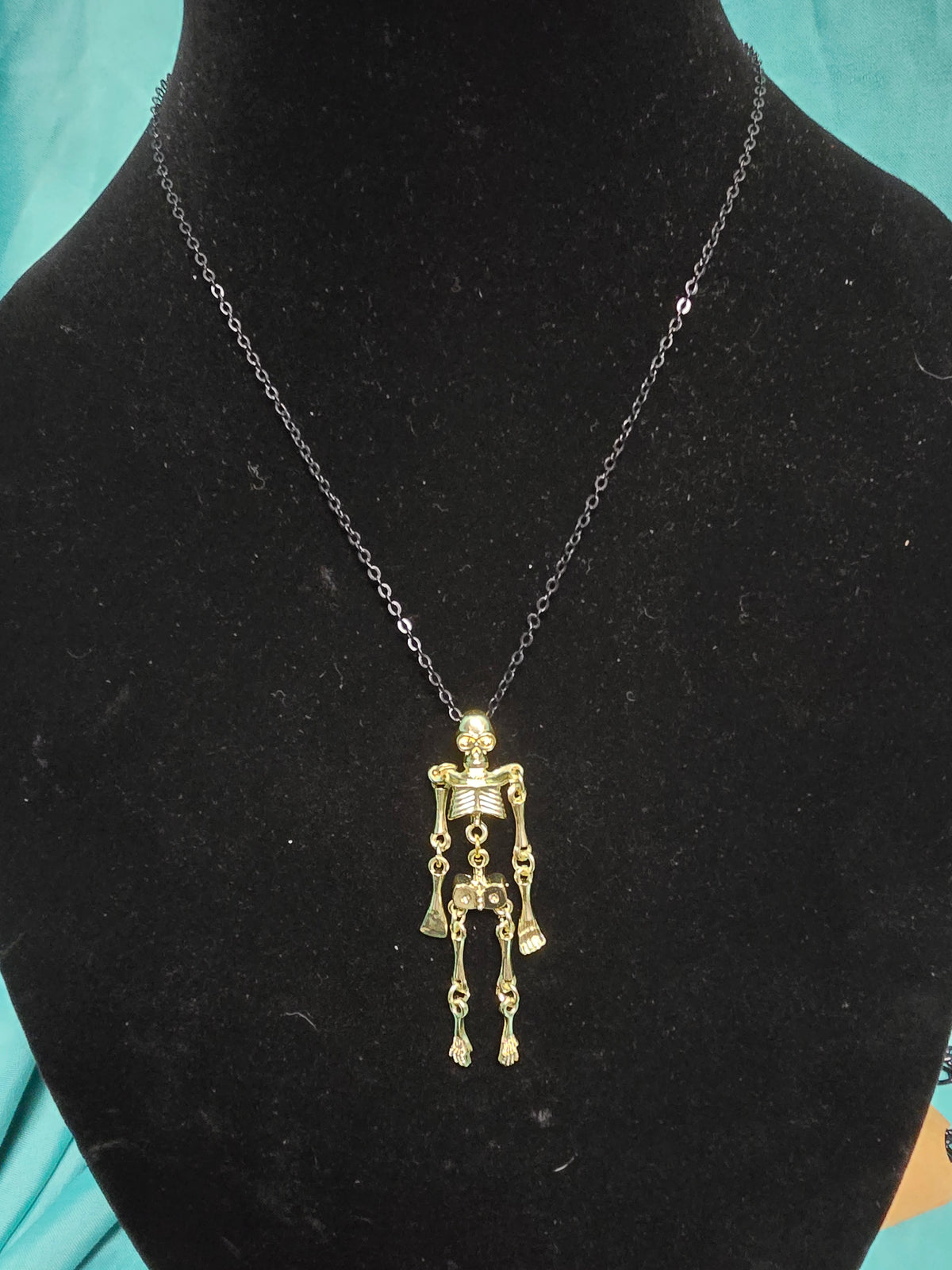 Dancing skeleton