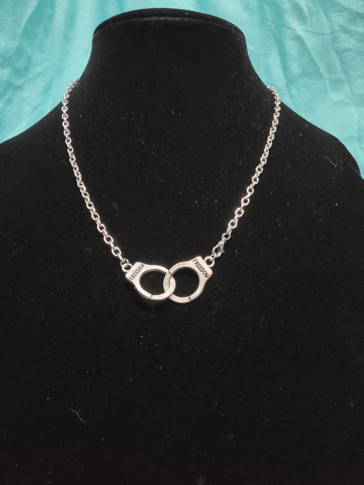 Freedom necklace