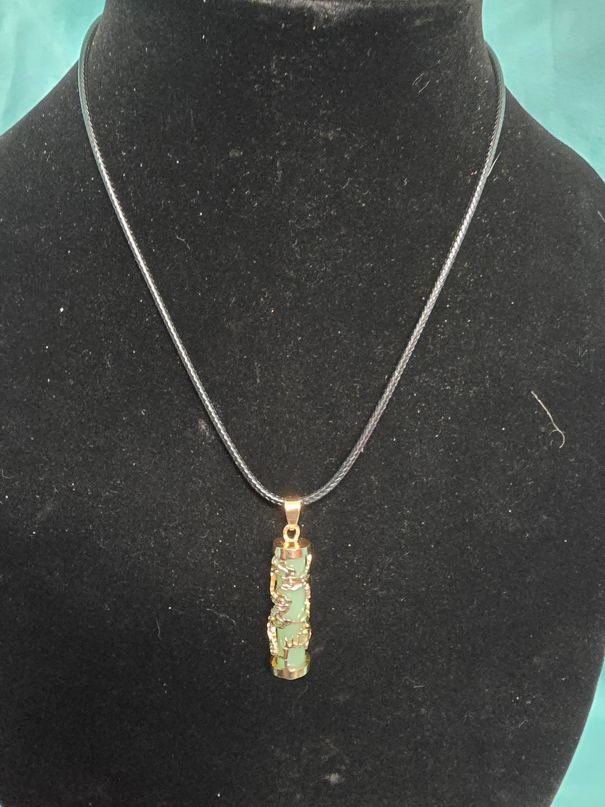 Dragon pendant necklace