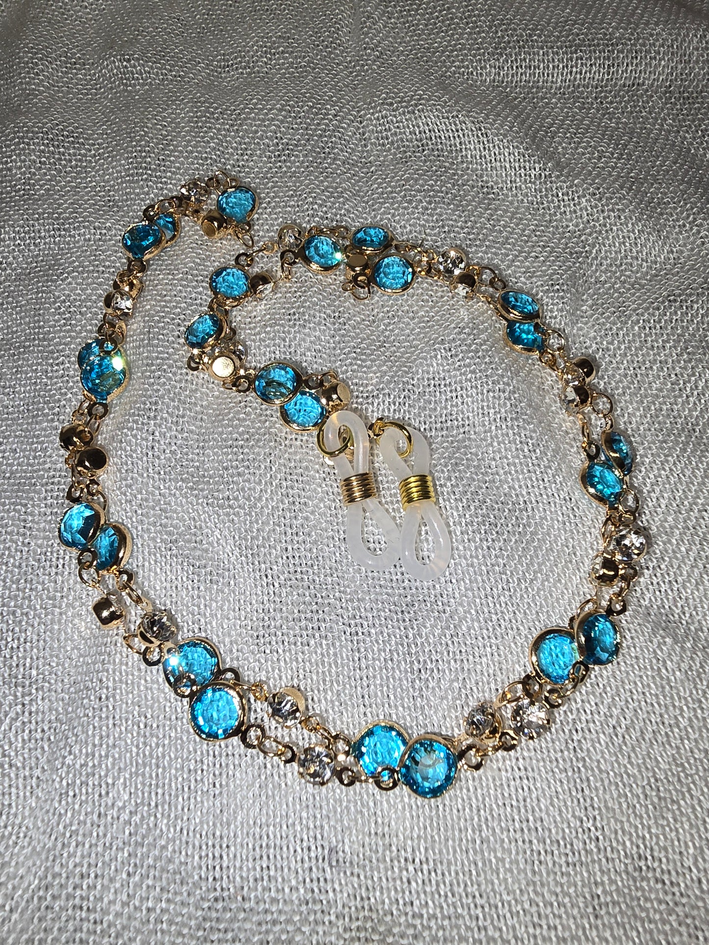 Gold glasses chains