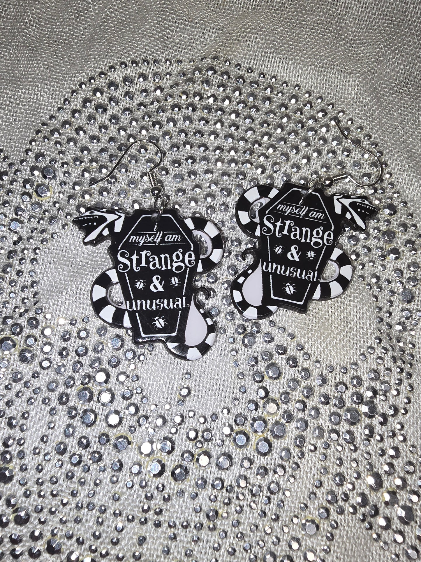 Tombstone sandworm earrings